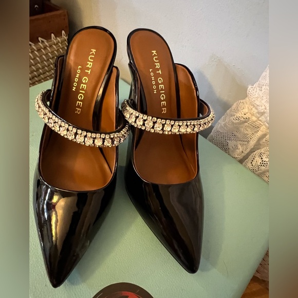 Kurt Geiger London heel - Picture 1 of 5